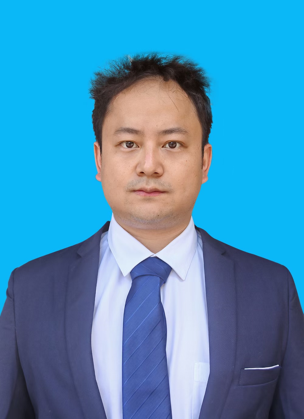 曲别马布