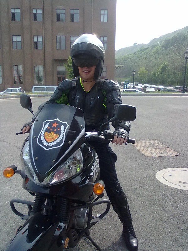 许闯